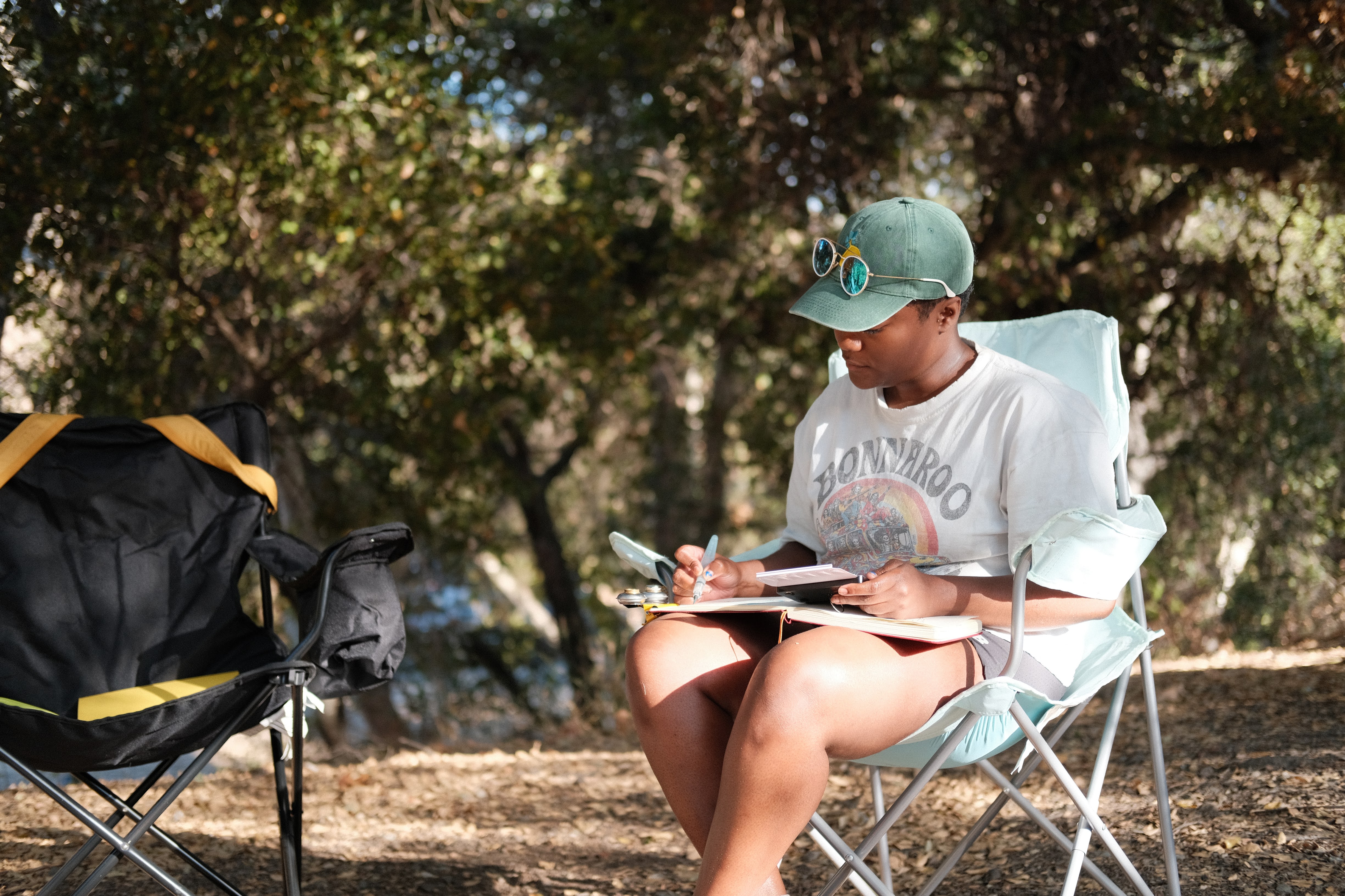 Zhuri Solan sketching outdoors